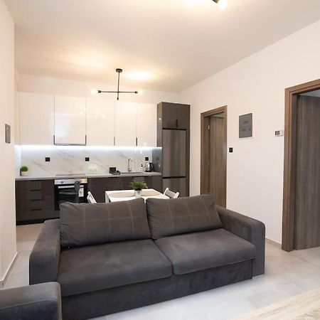 Modern & Comfy Apartment Tessalónica Exterior foto